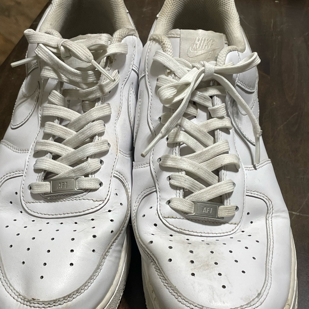 Nike Men's White Air Force 1 Sneakers